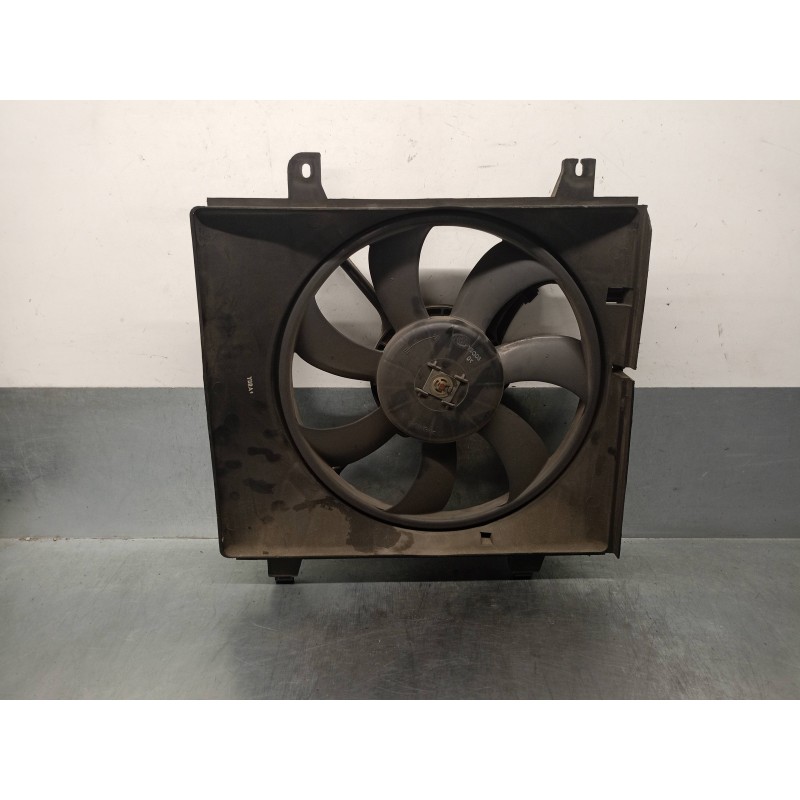 Recambio de electroventilador para hyundai matrix (fc) 1.6 cat referencia OEM IAM 2538017610 F00S3A2214 KAMCO