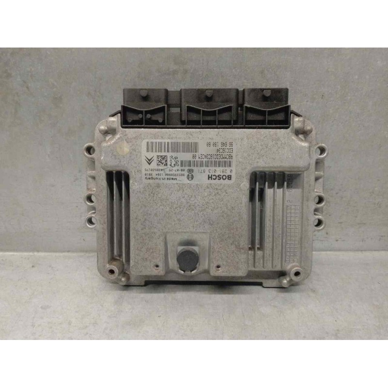 Recambio de centralita motor uce para peugeot partner kombi 1.6 referencia OEM IAM 9664618080 0281013871 BOSCH