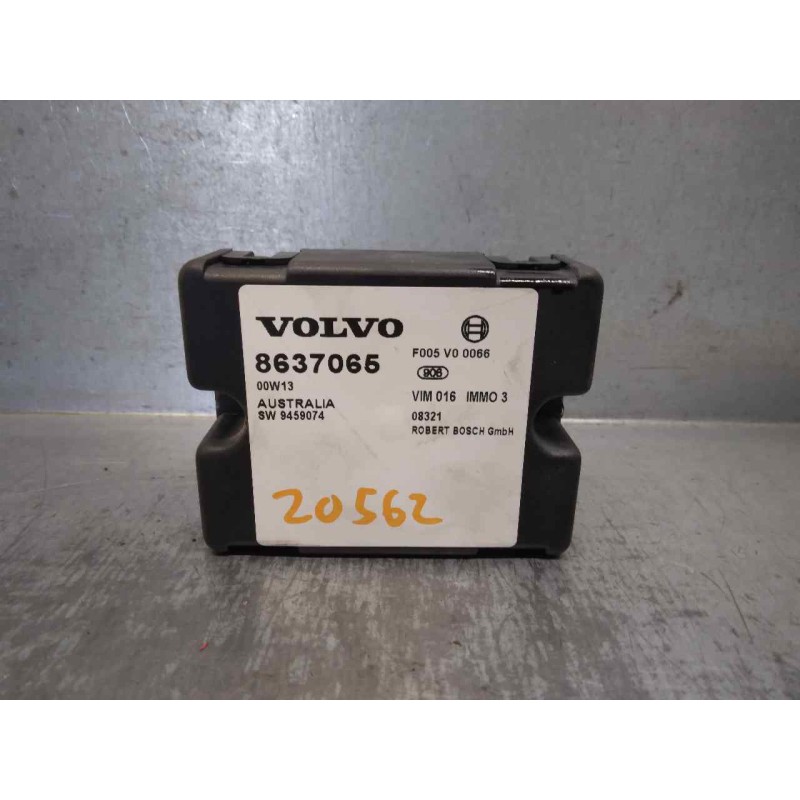 Recambio de modulo electronico para volvo s70 berlina 2.5 20v cat referencia OEM IAM 8637065 F005V00066 BOSCH