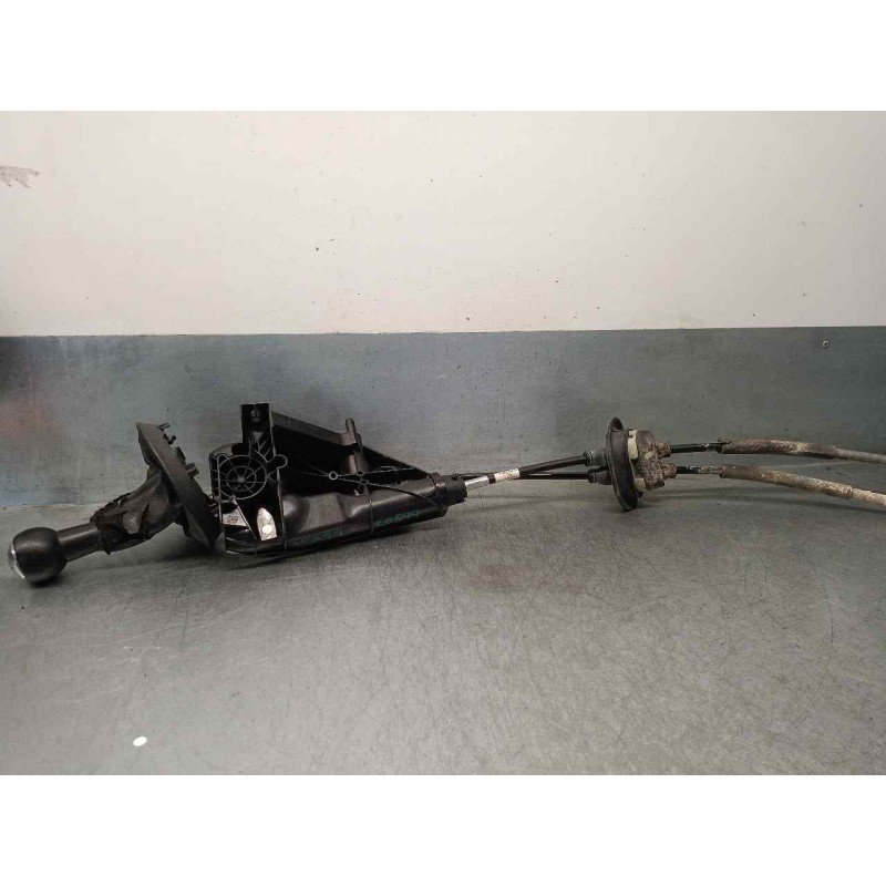 Recambio de palanca cambio para peugeot partner kombi 1.6 16v hdi referencia OEM IAM 9683348980  