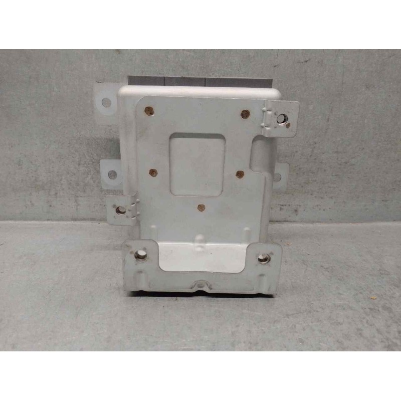 Recambio de centralita inmovilizador para ssangyong rexton 2.7 turbodiesel cat referencia OEM IAM 8712008201 97RA010033 ONRON