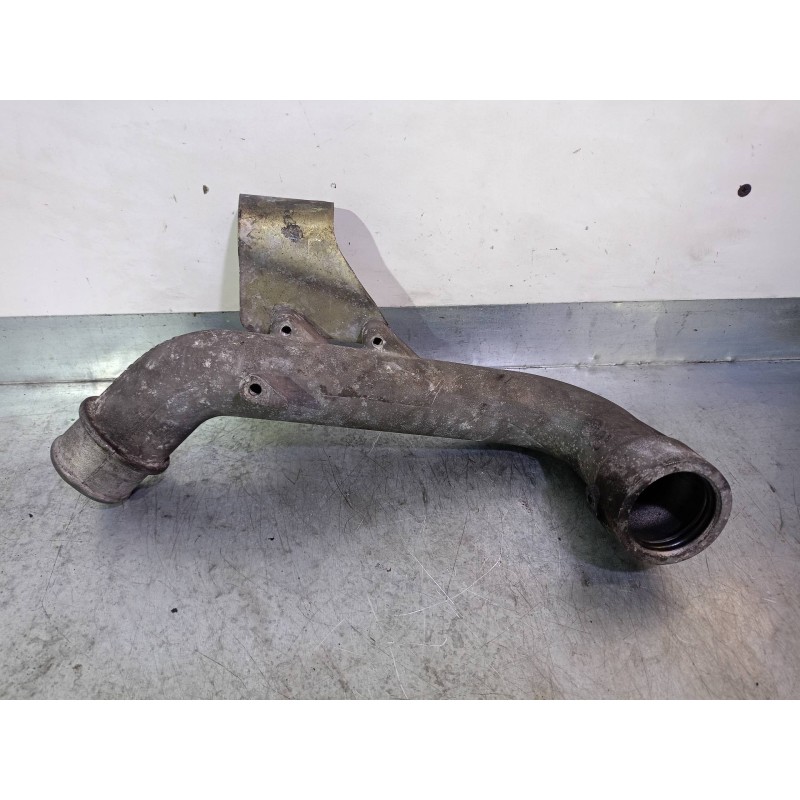 Recambio de tubo para iveco daily caja abierta 3.0 diesel referencia OEM IAM 504091121  