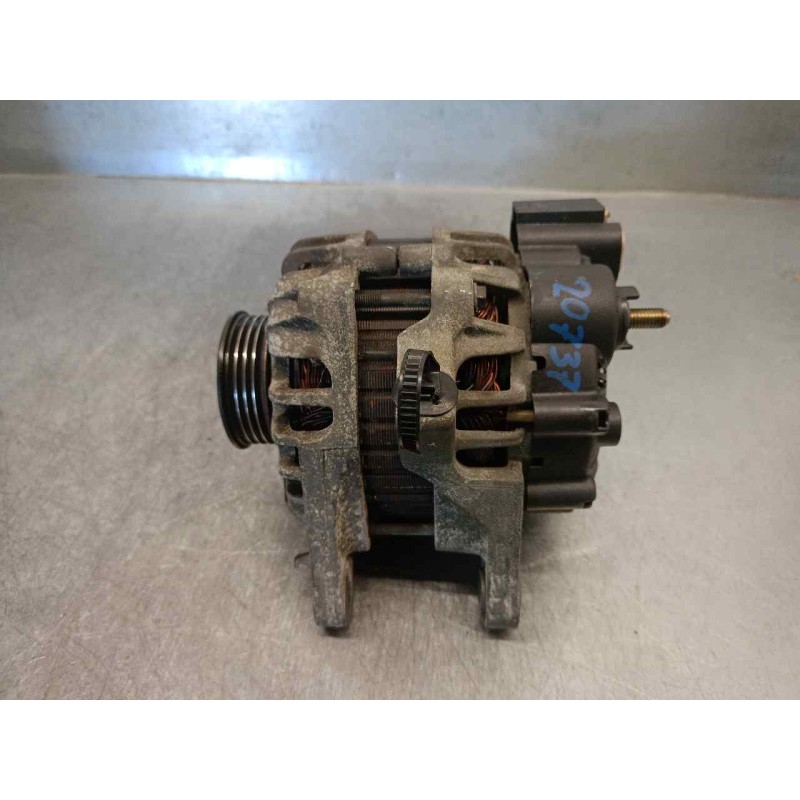 Recambio de alternador para kia rio 1.4 cat referencia OEM IAM 3730022650 A0002655023 VALEO