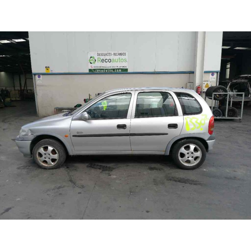 opel corsa b del año 1999