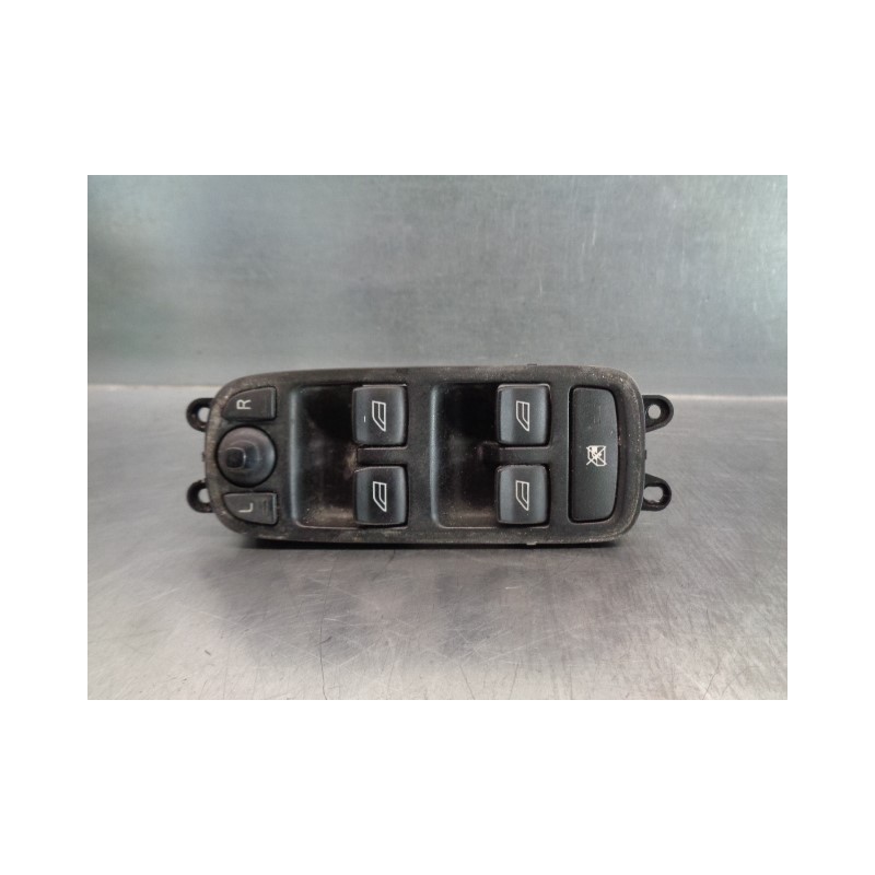 Recambio de mando elevalunas delantero izquierdo para volvo v50 familiar 2.4i kinetic referencia OEM IAM 30710787 30710788 