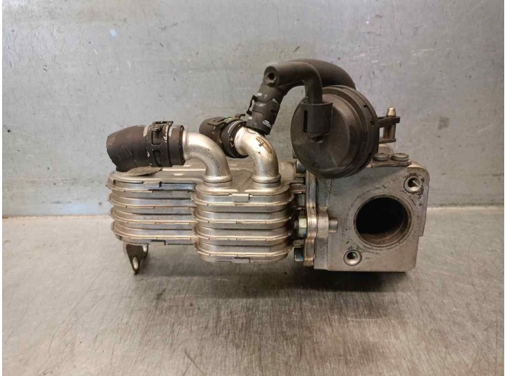 Recambio de enfriador egr para audi a6 berlina (4f2) 3.0 v6 24v tdi referencia OEM IAM 059131512H 