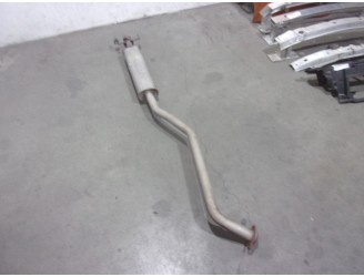 Recambio de tubo escape central para opel vectra b berlina 1.6 16v referencia OEM IAM 852397 
