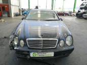 mercedes-benz clase clk (w208) coupe del año 2001