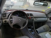 mercedes-benz clase clk (w208) coupe del año 2001