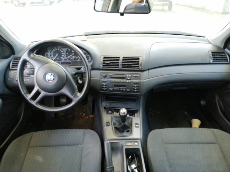 bmw serie 3 berlina (e46) del año 2001