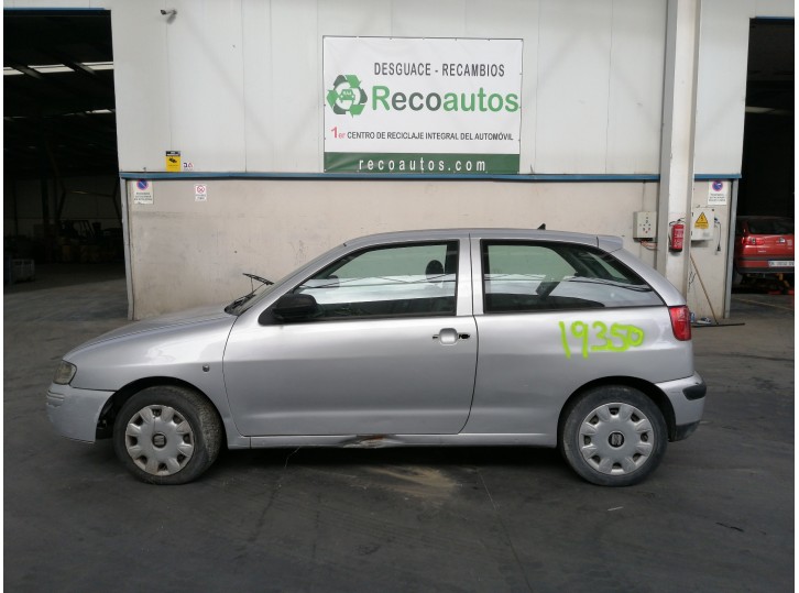 seat ibiza (6k1) del año 2001