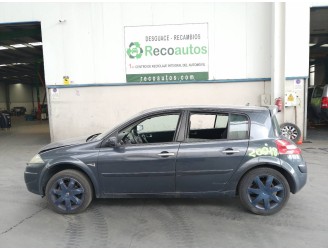 renault megane ii classic berlina del año 2008