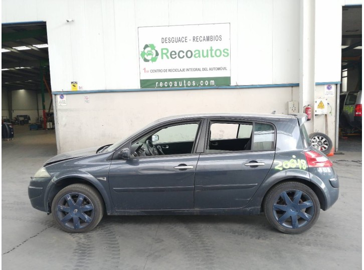 renault megane ii classic berlina del año 2008