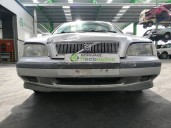 volvo s40 berlina del año 1999
