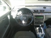 volkswagen passat variant (365) del año 2011