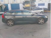 volvo v60 kombi del año 2011