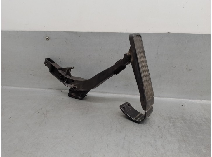 Recambio de pedal acelerador para mercedes-benz clase c (w202) berlina 2.5 20v turbodiesel cat referencia OEM IAM 1293010001 