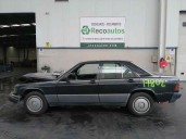 mercedes-benz clase c (w201) berlina del año 1992