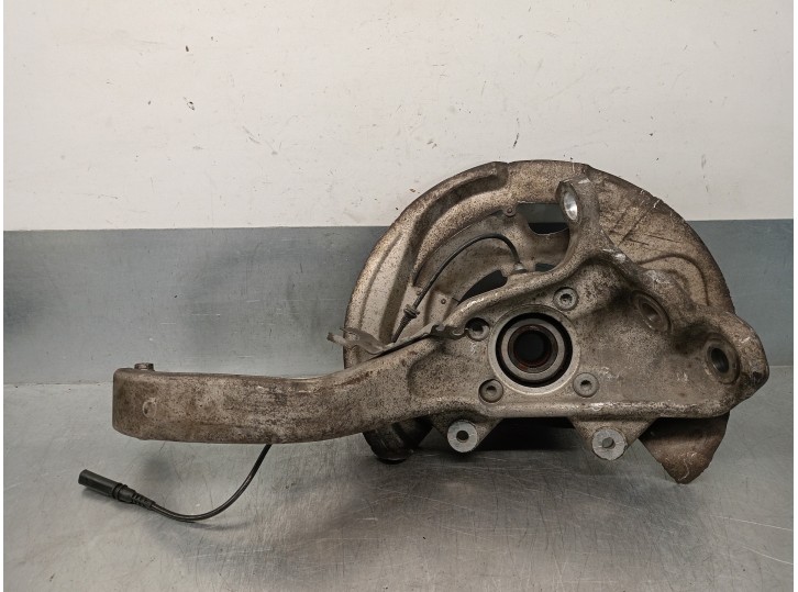 Recambio de mangueta delantera izquierda para bmw x5 (e70) 3.0 turbodiesel referencia OEM IAM 31216773783 CESTA 19 B