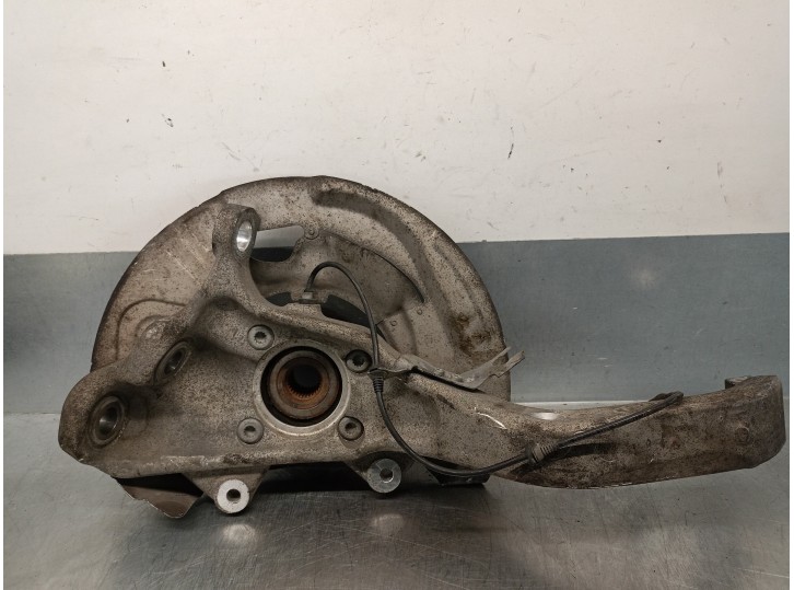 Recambio de mangueta delantera derecha para bmw x5 (e70) 3.0 turbodiesel referencia OEM IAM 31216773784 CESTA 19 B