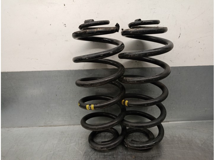 Recambio de muelle amortiguacion para bmw x5 (e70) 3.0 turbodiesel referencia OEM IAM 31336778112  