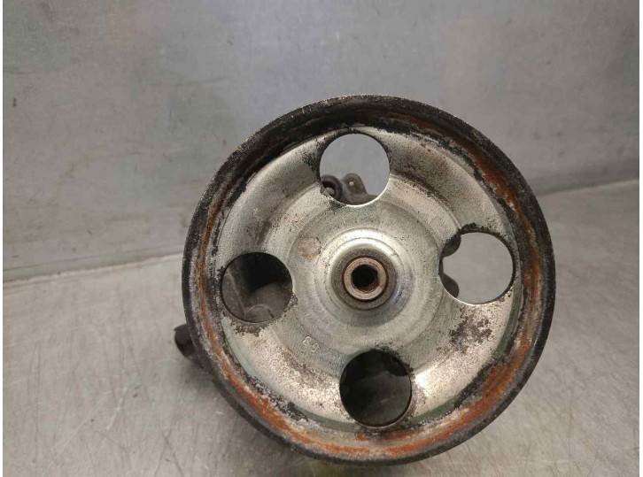 Recambio de bomba servodireccion para mazda 5 berl. (cr) 2.0 diesel cat referencia OEM IAM 968555558 7617955563 ZF