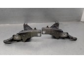 Replacement hood hinge for BMW X5 (E70) 3.0 turbodiesel OEM IAM reference 7208628 7208627 