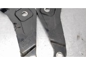 Replacement hood hinge for BMW X5 (E70) 3.0 turbodiesel OEM IAM reference 7208628 7208627 