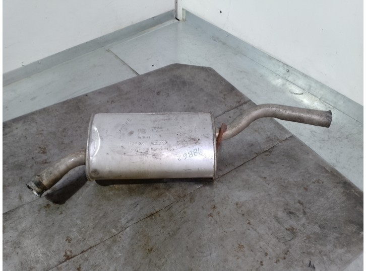 Recambio de silenciador trasero para ford escort berlina 1.6 cat-u referencia OEM IAM 619129 CESTA 16