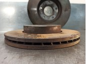 Replacement front brake disc for Ford C-MAX (CB3) 1.6 TDCi cat OEM IAM reference 1734696 