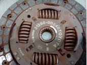 Recambio de kit embrague para toyota yaris 1.0 cat referencia OEM IAM 312100H050 312100H050 312500D240 LUK