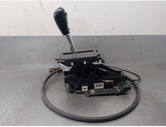 Recambio de palanca cambio para chevrolet hhr 2.4 16v referencia OEM IAM 331070075 25864103 GM