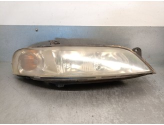Recambio de faro derecho para opel vectra b berlina 1.6 16v referencia OEM IAM 1216058 1216058 9119520 VALEO