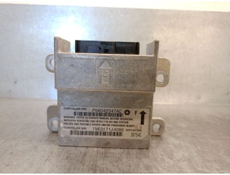 Recambio de centralita airbag para jeep gr.cherokee (wj/wg) 3.1 td cat referencia OEM IAM P56042047AC  TME0171J4086 CHRYSLER