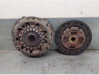 Recambio de kit embrague para mini mini (r50,r53) 1.6 16v cat referencia OEM IAM 120033710 21217534150 320043610 LUK