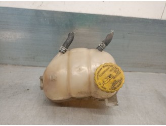 Replacement expansion tank for Opel Vectra B saloon 1.6 16V OEM IAM reference 90499809 1304218 0049973 GM