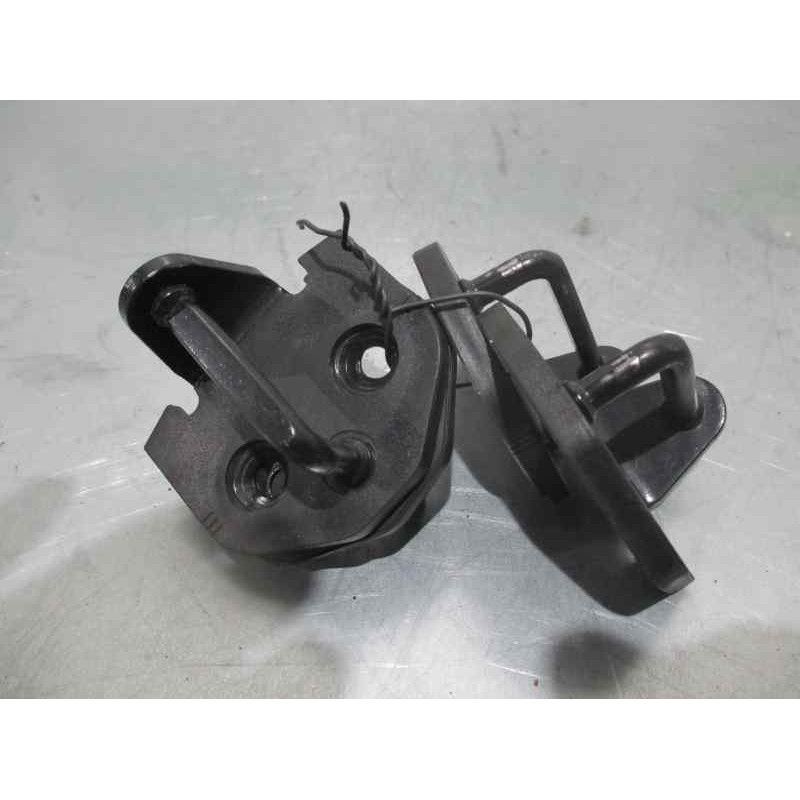 Recambio de bisagra puerta para volvo s40 berlina 1.8 cat referencia OEM IAM   