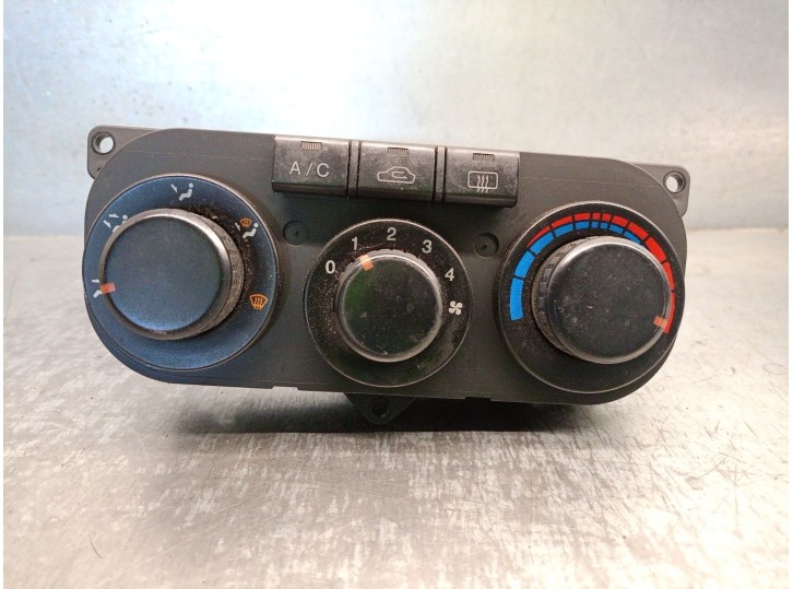 Recambio de mando calefaccion / aire acondicionado para hyundai coupe (gk) 1.6 fx referencia OEM IAM 972502CXXX 972502C050 