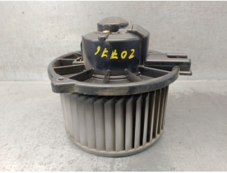 Recambio de motor calefaccion para toyota yaris (ncp1/nlp1/scp1) 1.0 cat referencia OEM IAM 19400008213C 8710352040 DENSO 194000