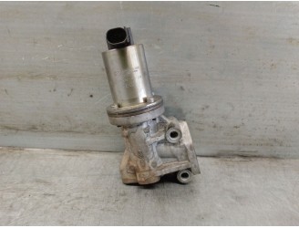 Recambio de valvula egr para hyundai i30cw 1.6 crdi cat referencia OEM IAM 284102A120  
