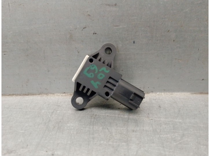 Replacement impact sensor for Ford Puma 1.0 EcoBoost CAT OEM IAM reference GN1514C676AA 11122020 FOMOCO