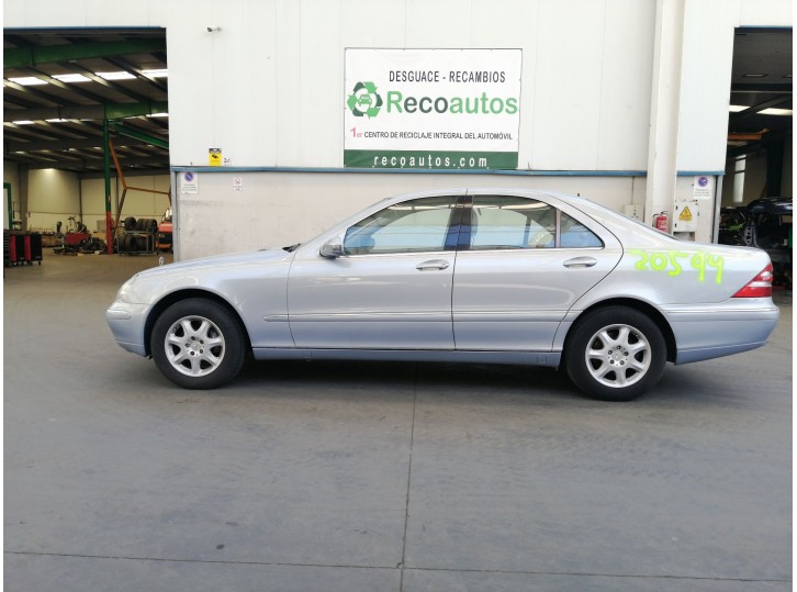 mercedes-benz clase s (w220) berlina del año 2002