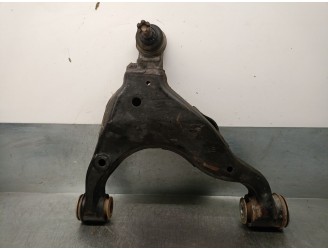 Recambio de brazo suspension inferior delantero izquierdo para toyota land cruiser (j15) 3.0 turbodiesel cat referencia OEM IAM 