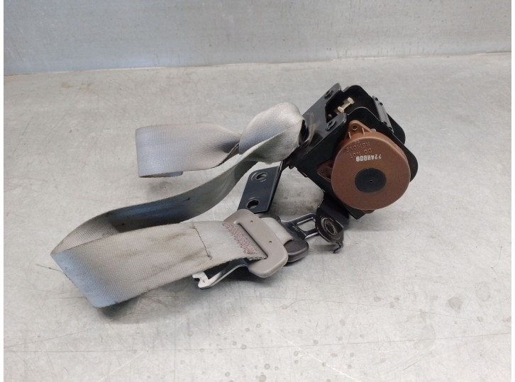 Recambio de cinturon seguridad trasero central para kia sorento 2.5 crdi referencia OEM IAM 898603E200CY 5 PUERTAS