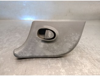 Recambio de mando elevalunas delantero derecho para fiat bravo (182) 1.9 turbodiesel referencia OEM IAM 735242704 735242704 