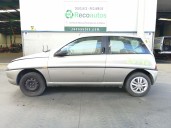 lancia lancia y del año 1996