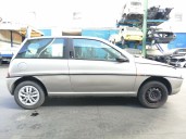 lancia lancia y del año 1996