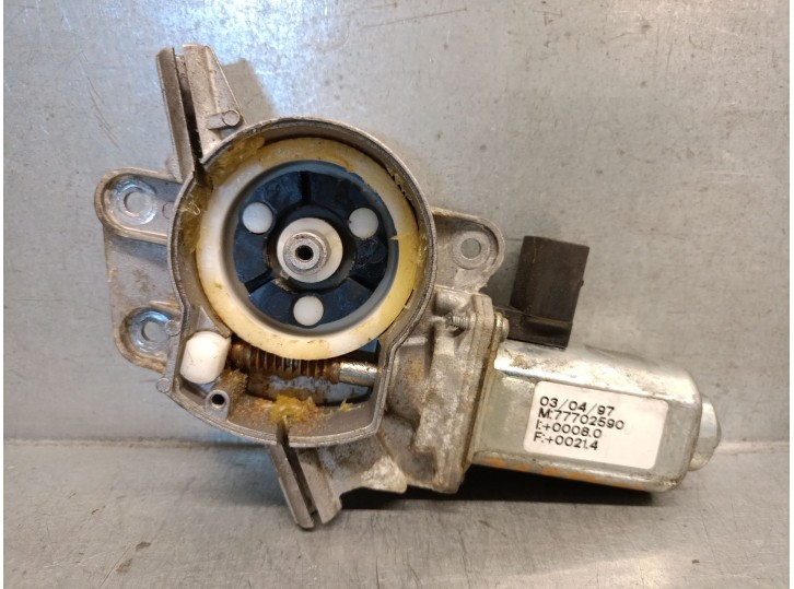 Recambio de motor elevalunas delantero izquierdo para fiat bravo (182) 1.9 turbodiesel referencia OEM IAM 77702590 