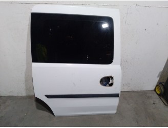 Recambio de puerta lateral corredera derecha para opel combo (corsa c) 1.3 16v cdti referencia OEM IAM 5124930 