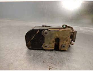 Recambio de cerradura puerta delantera derecha para jeep gr.cherokee (wj/wg) 3.1 td cat referencia OEM IAM 55135606AB 55135 606A